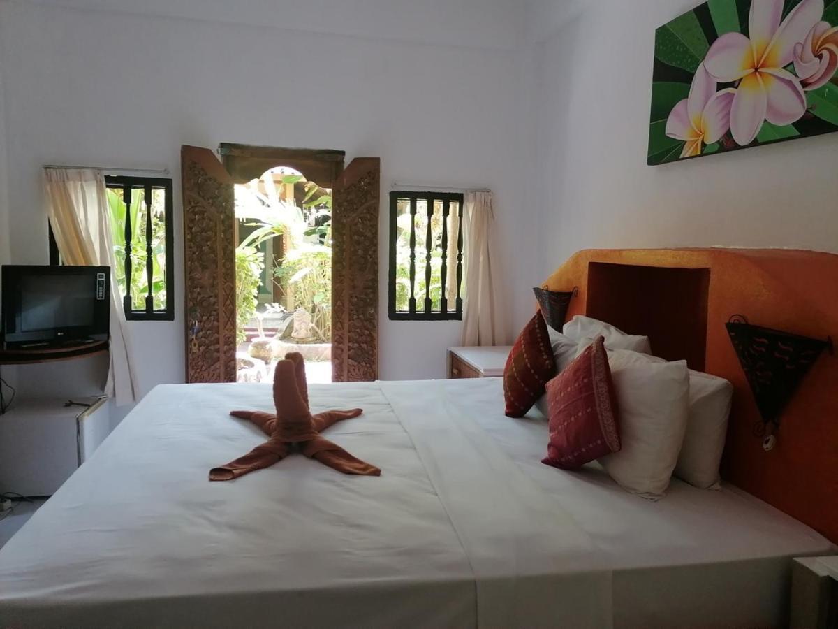 Puri Oka Beach Bungalows 甘地达萨 外观 照片